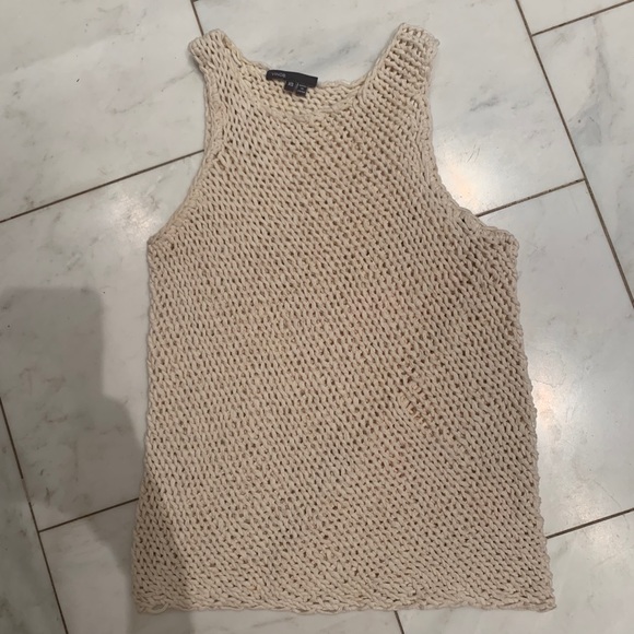 Vince Tops - Vince knit top
